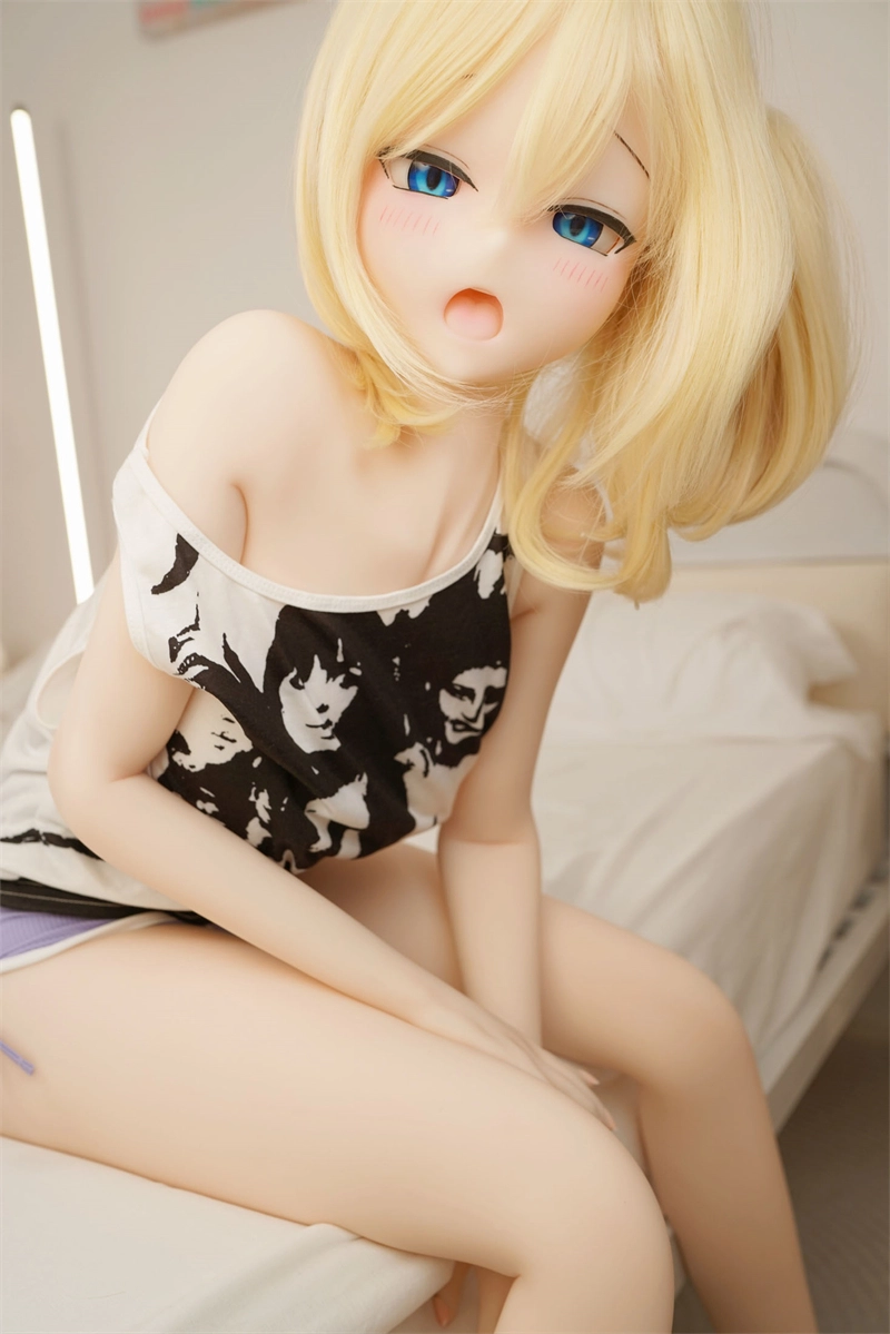 Irokeijin 148cm (4ft10) Medium Breasts S-TPE Sex Doll Aiko